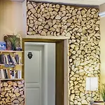 Vandrarhem Downtown Forest &