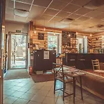 Vandrarhem Downtown Forest &