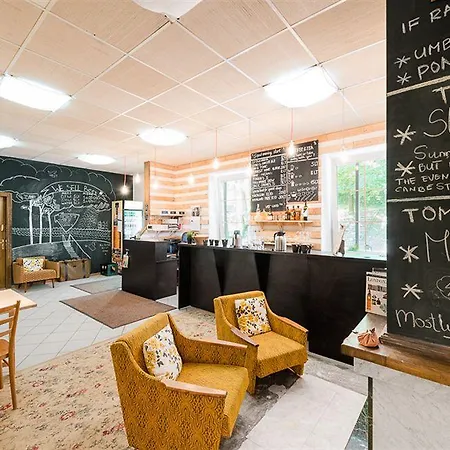Hostel Downtown Forest &
