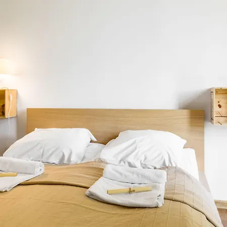 אכסניה Downtown Forest &