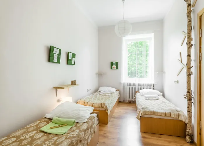 Hostel Downtown Forest & *