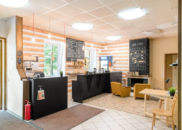 Downtown Forest & Ostello