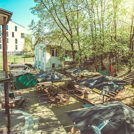 Downtown Forest & Vandrerhjem