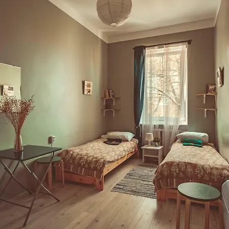 Downtown Forest & Хостел *