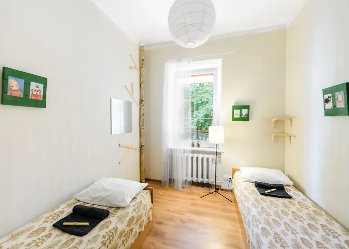 אכסניה Downtown Forest & *