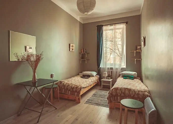 Downtown Forest & אכסניה *